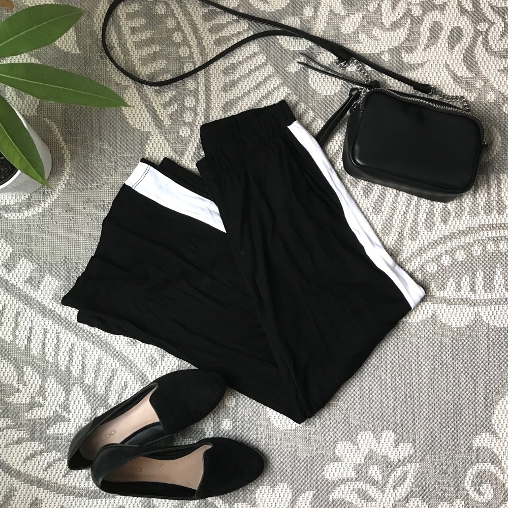 HM Stretch Wide Leg Cropped Pants